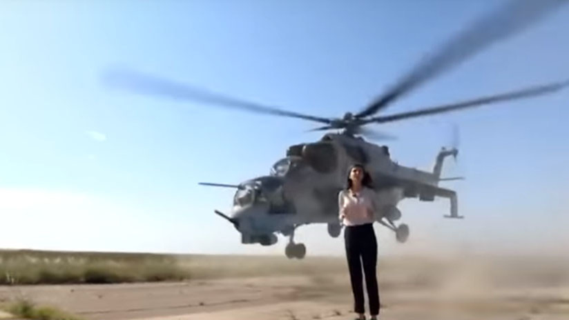 VIDEO Helicóptero militar estuvo a punto de partir en dos a periodista que transmitía en vivo