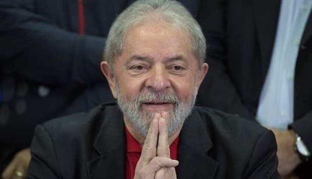 Juez emite orden que abre puerta a libertad de Lula Juez emite orden que abre puerta a libertad de Lula
